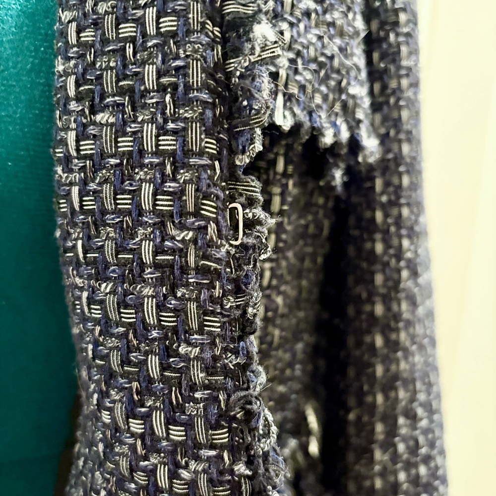 Ann Taylor Navy Tweed Blazer - Picture 7 of 10